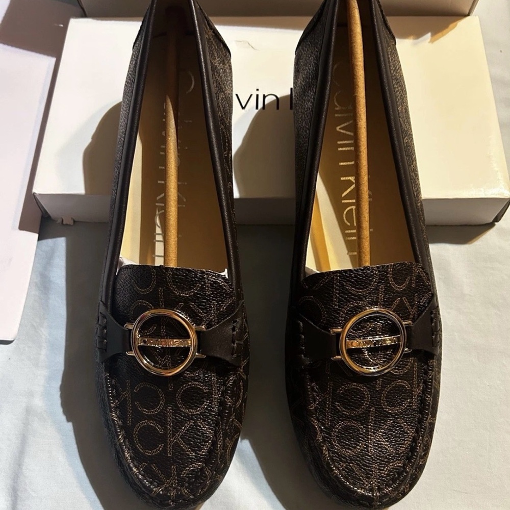 Calvin Klein Women's Layne Brown Loafer Flat Size 11 Narrow New In Box
